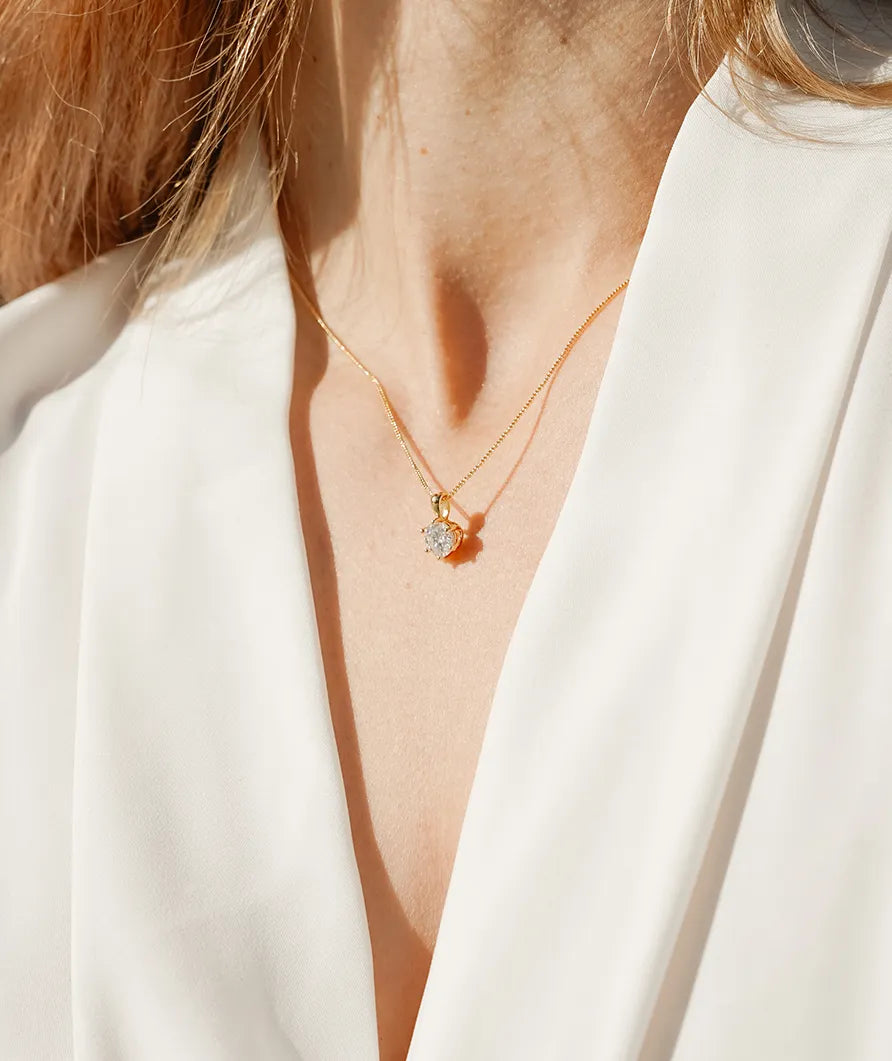 Tulip Paper Daisy Necklace